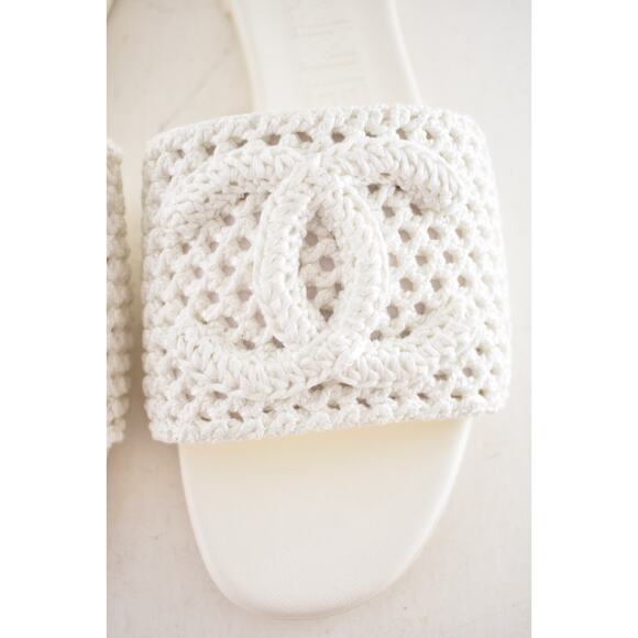 Chanel 24M White Crochet Knit Coco Beach CC Logo Mule Slide Slip Flat Sandal 41 - Picture 11 of 16